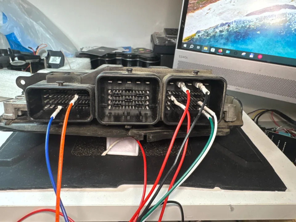 Testy elektroniki — X77