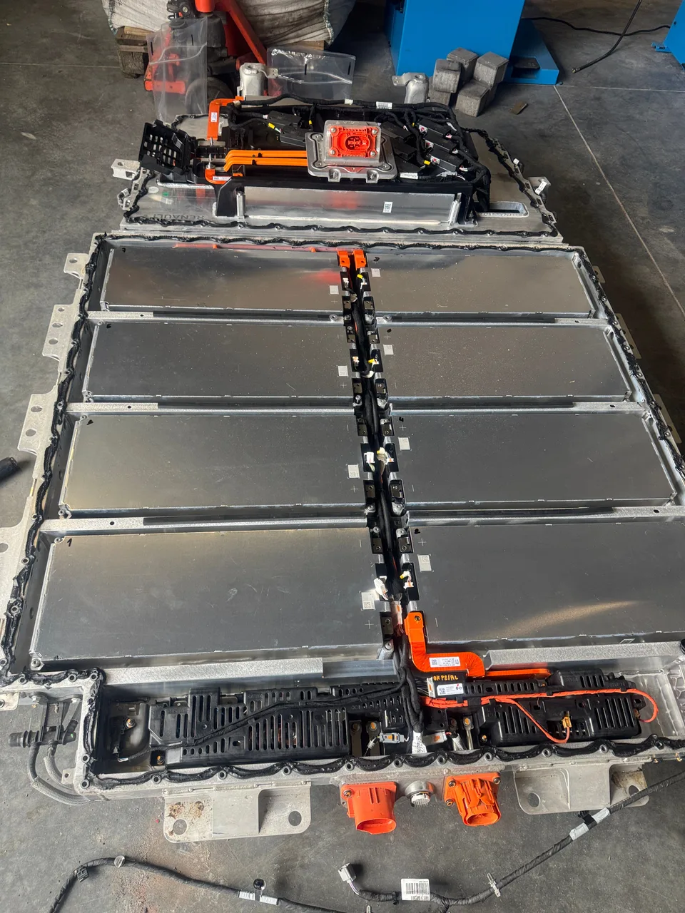 Moduły pakietu — X77