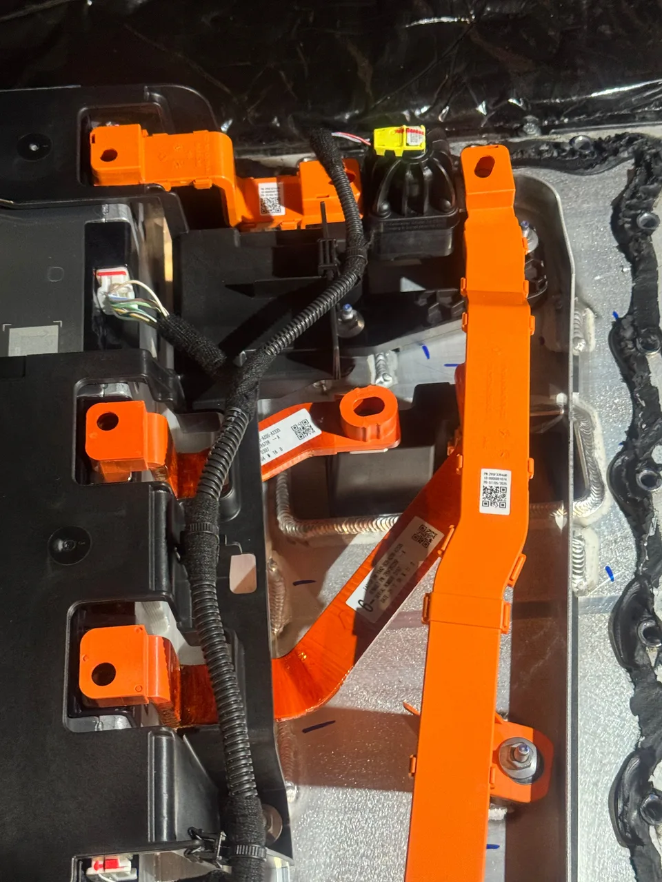 Połączenia elektryczne — X77